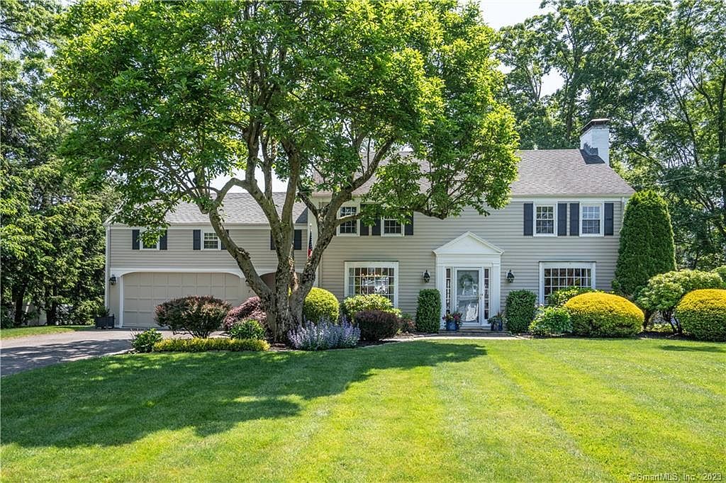 7 Stoner Dr, West Hartford, CT 06107 Zillow