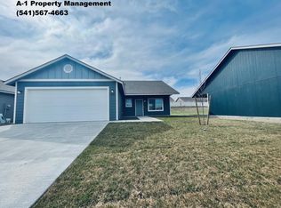 230 Cartwright Ave, Umatilla, OR 97882
