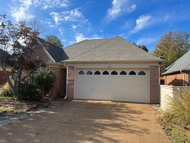 1st image of 2191 Lake Springs Ln