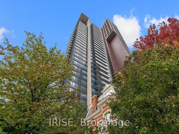 28 Linden St #1109, Toronto, ON M4Y 0A4
