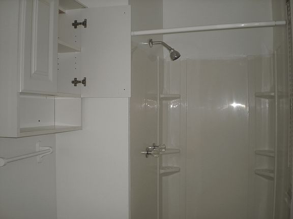 4th image of 5506 Dendron Dr