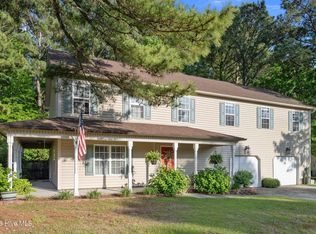 309 Osprey Point Dr, Sneads Ferry, NC 28460