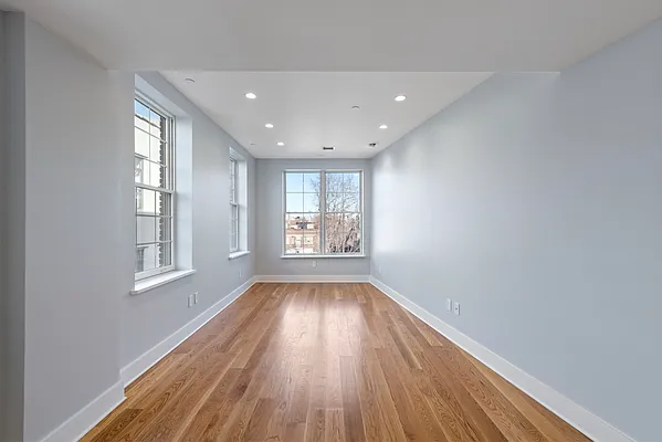 Rented by Compass | media 16