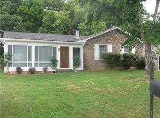 305 Honeyhill Dr, Nashville, TN 37217