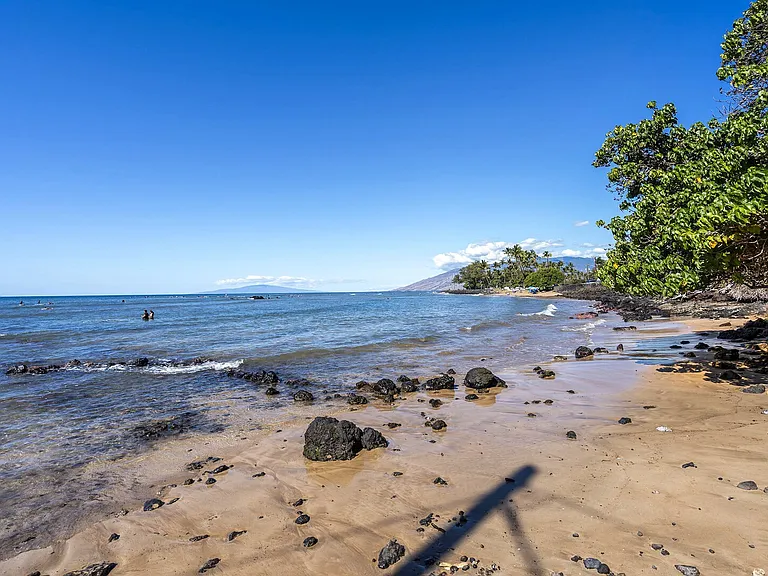 S Kihei Rd — Photo 49
