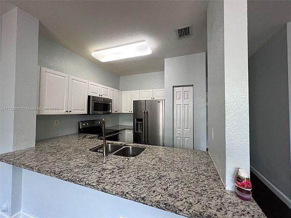 5th image of 9259 SW 227th St #2725