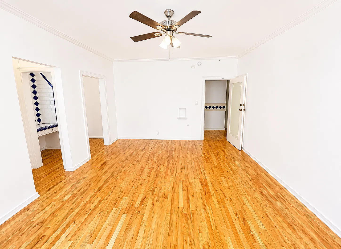 Studio, 800 sqft, $2,250 — Photo 4