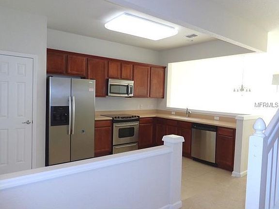 2nd image of 1213 Berkman Cir #1213