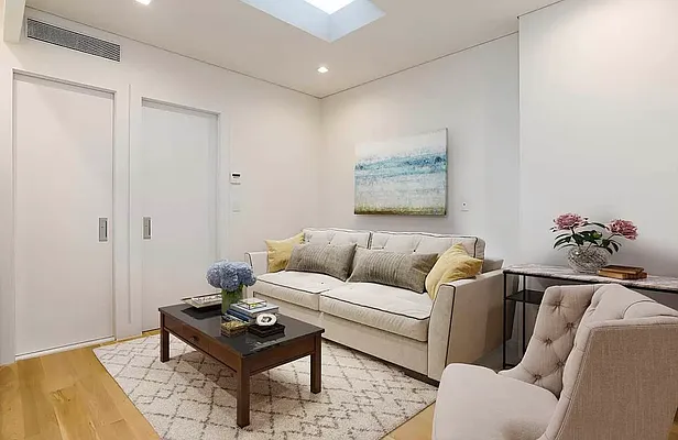 Rented by REAL New York | media 5