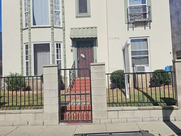 5139 1/2 Marathon St, Los Angeles, CA 90038
