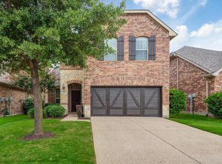 216 Eastland Dr, The Colony, TX 75056
