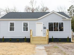 2124 N Whitehill Dr, Petersburg, VA 23803