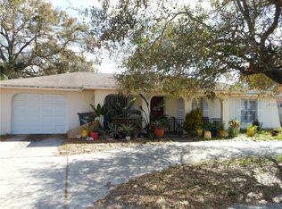 4715 Kelly Rd, Tampa, FL 33615