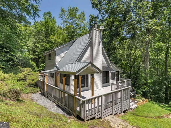 225 Cherokee Cir, Ellijay, GA 30536