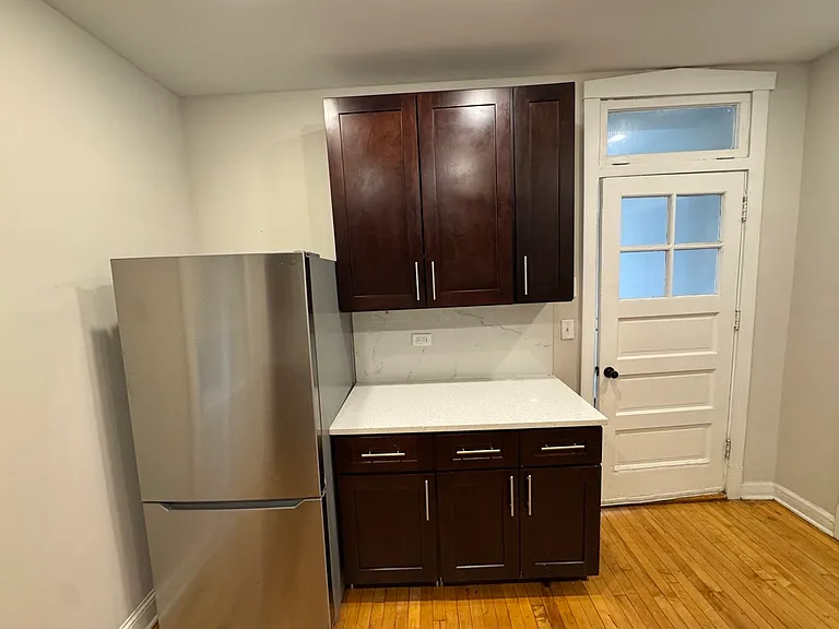 1444 Maple Ave #1A — Photo 14