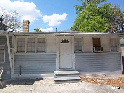 1st image of 618 1/2 15th St N ,