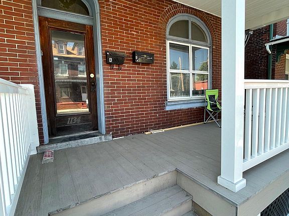 2nd image of 1134 Lehman St