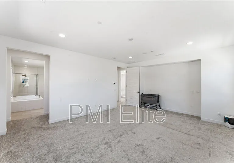 28657 Windbreak Ter — Photo 36