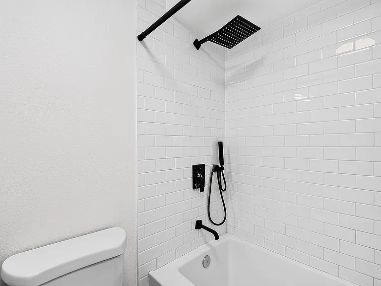8101 Larson Avenue — Photo 37