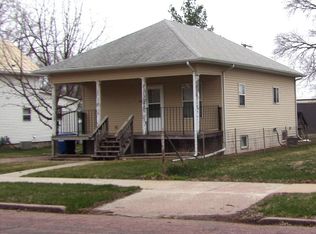 309 E 9th Ave, Mitchell, SD 57301
