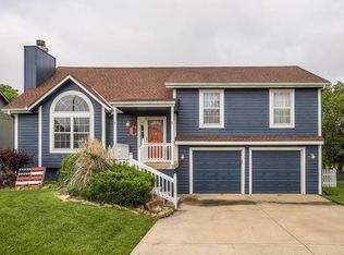 804 Canter St, Raymore, MO 64083