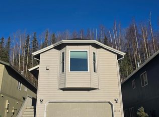 20407 Granite Park Cir, Eagle River, AK 99577