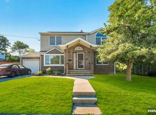 30-07 Gentner Rd, Fair Lawn, NJ 07410