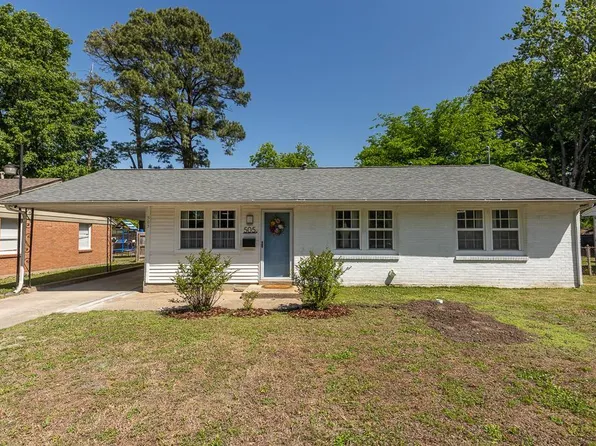 505 N Roselawn Dr, West Memphis, AR 72301