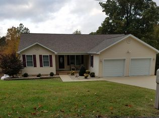 200 Gates Ln, Hanson, KY 42413