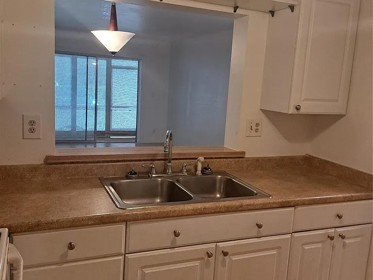4164 NW 90th Ave #102 — Photo 8