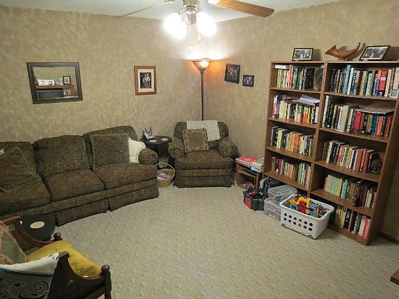 4th image of 522 S 8th St