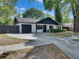 2420 Forrest Crest Cir, Lutz, FL 33549