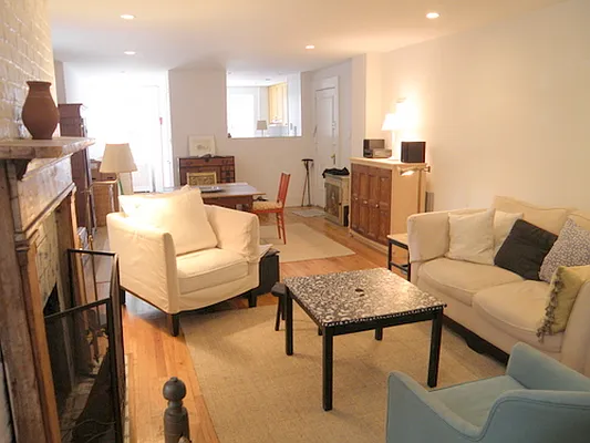 Sold by Vespa Properties Group | media 20