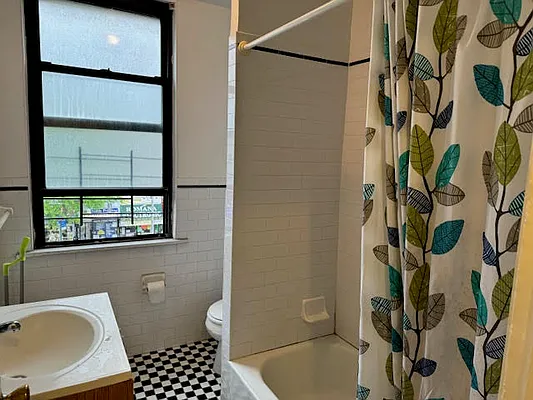 Rented by Friedman Roth Realty | media 5