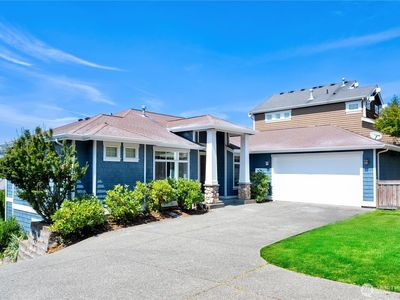 6230 167th Avenue SE, Bellevue, WA, 98006