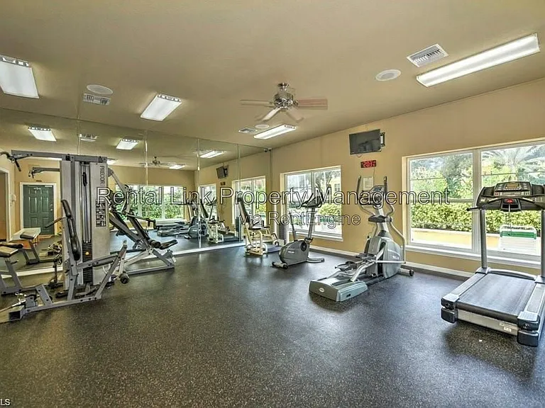 11530 Villa Grand #1121 — Photo 46