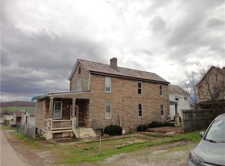 474 Saint Nicholas Dr, Donora, PA 15033