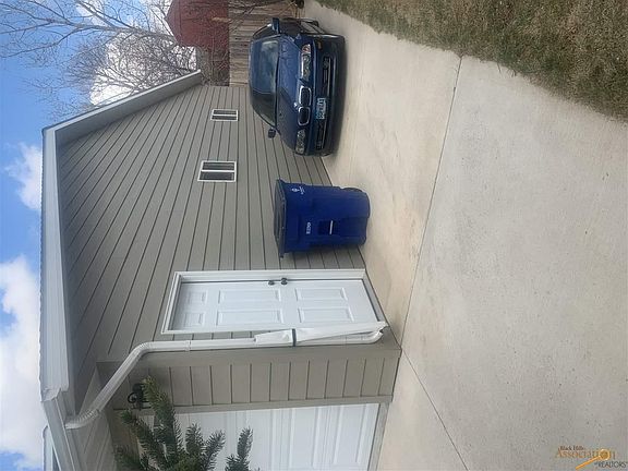 4th image of 6012 W Elmwood Dr