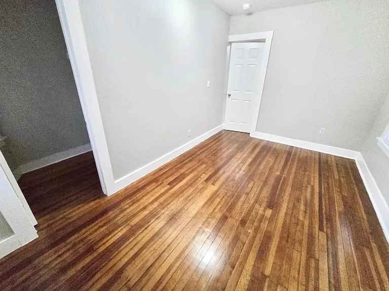 86 Dickerman St #2 — Photo 14