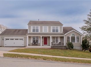 85 Carriage Trl, Middletown, RI 02842