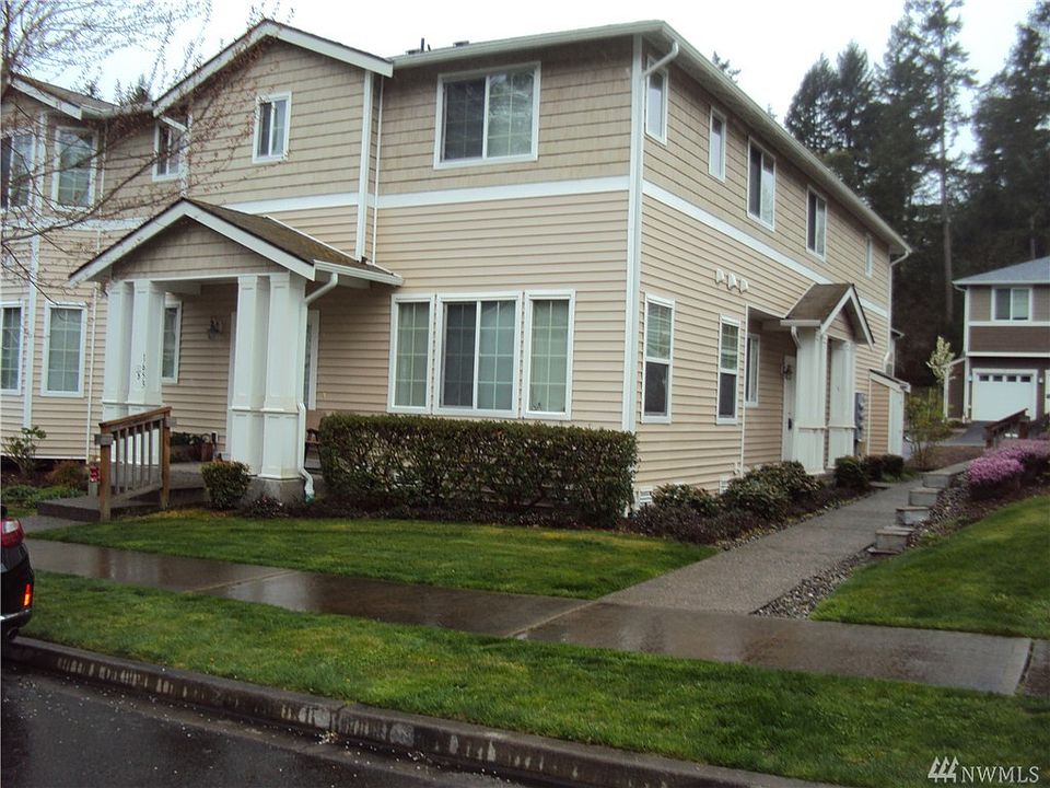 1st image of 1653 Burnside Pl Unit C
