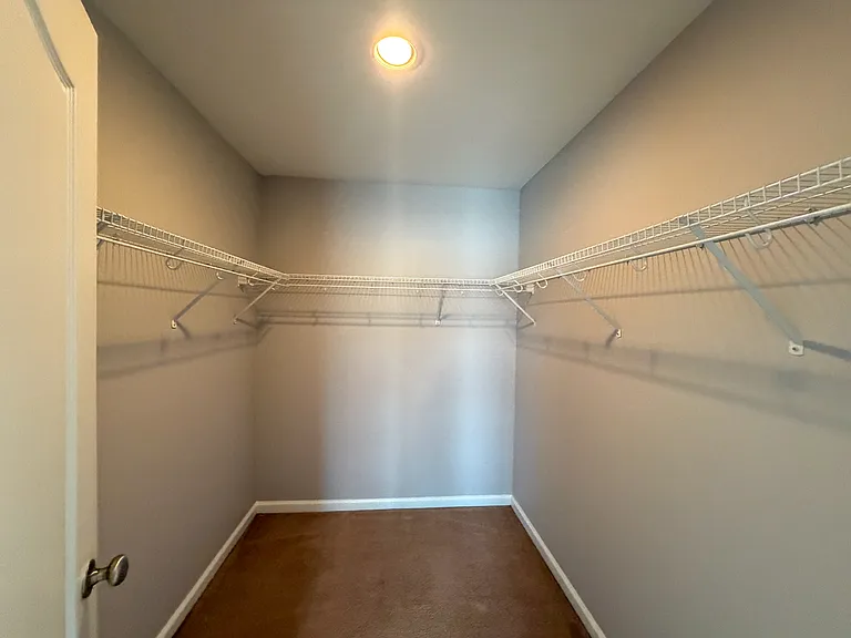 11 Red Robin Ct — Photo 5