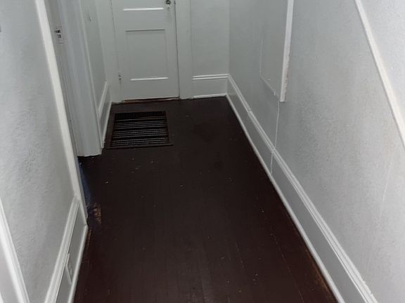 5th image of 501 Twin Dr APT A