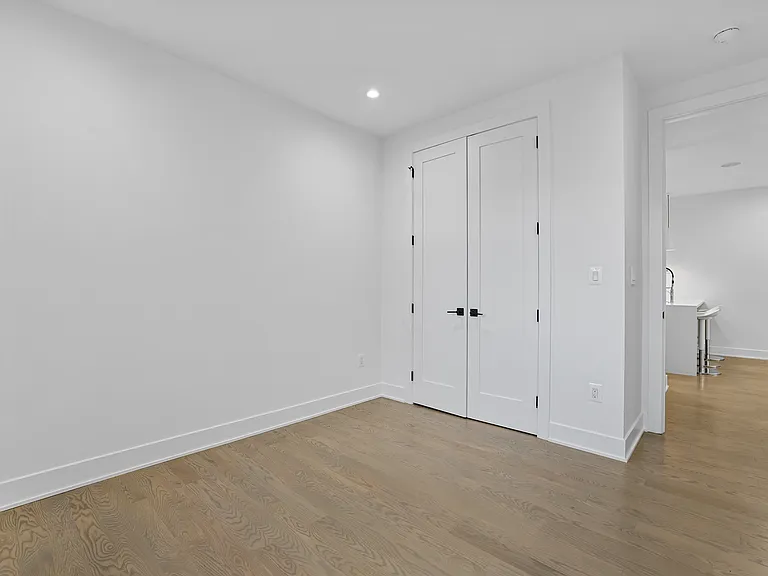 1220 Potomac Ave SE #3 — Photo 9