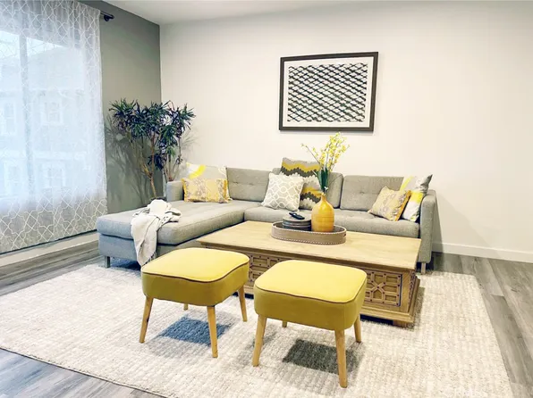 1104 French St, Santa Ana, CA