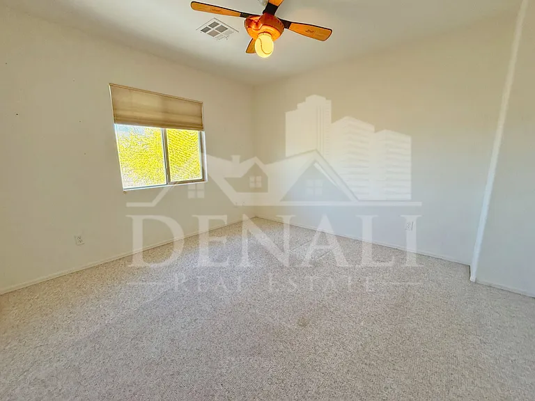 15802 N Hidden Valley Ln — Photo 18