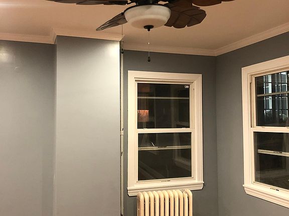 3rd image of 418 S 2nd Ave APT 2