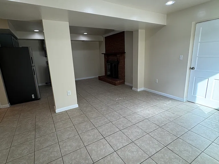 106 Bryant Rd — Photo 21