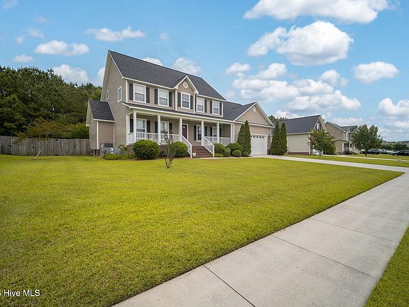 3rd image of 206 Westmont Road