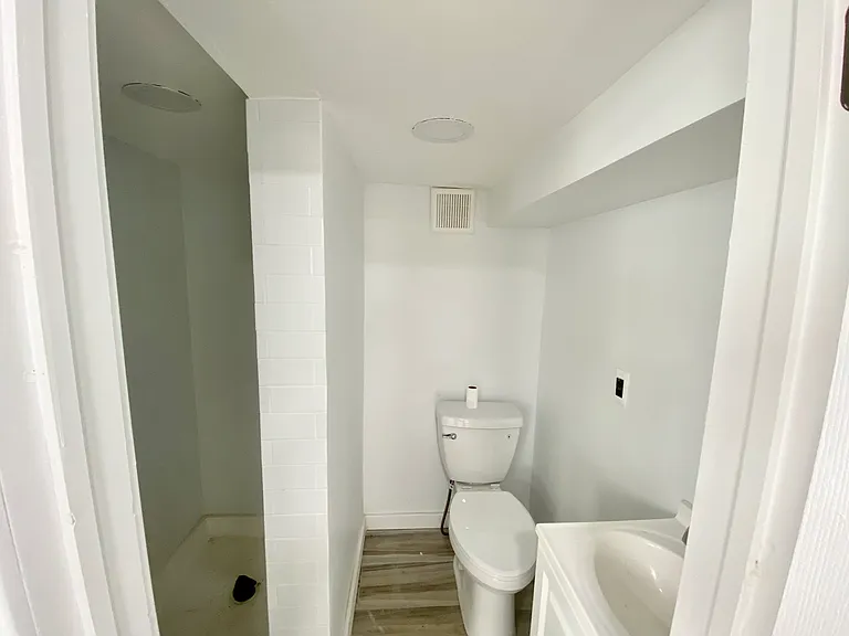 52 Willow Dr #0 — Photo 4